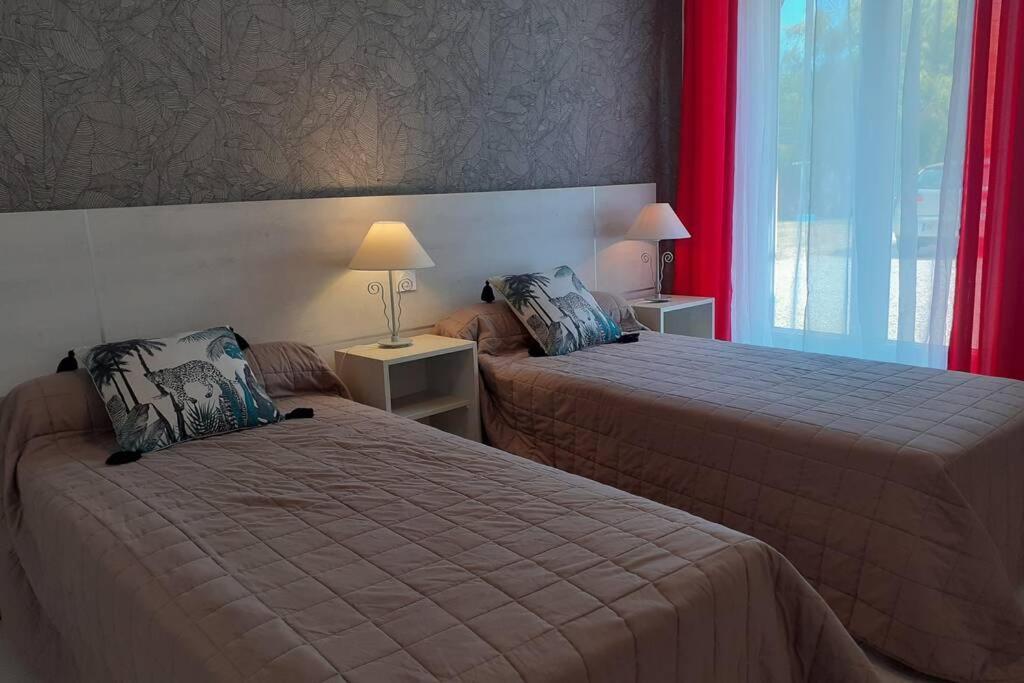 Appartement 4 Pers Dans Longere A 800M De La Plage Plouhinec  Ngoại thất bức ảnh